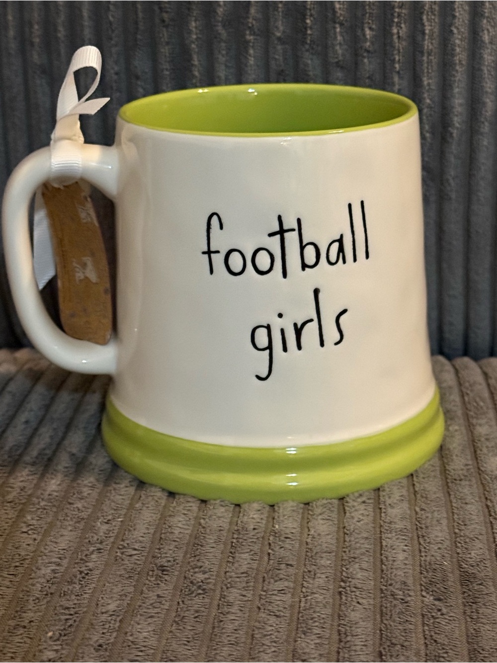 Rae Dunn x Peanuts White & Green Double-sided Ceramic Mug 🏈 FOOTBALL GIRLS NWT - Picture 2 of 6
